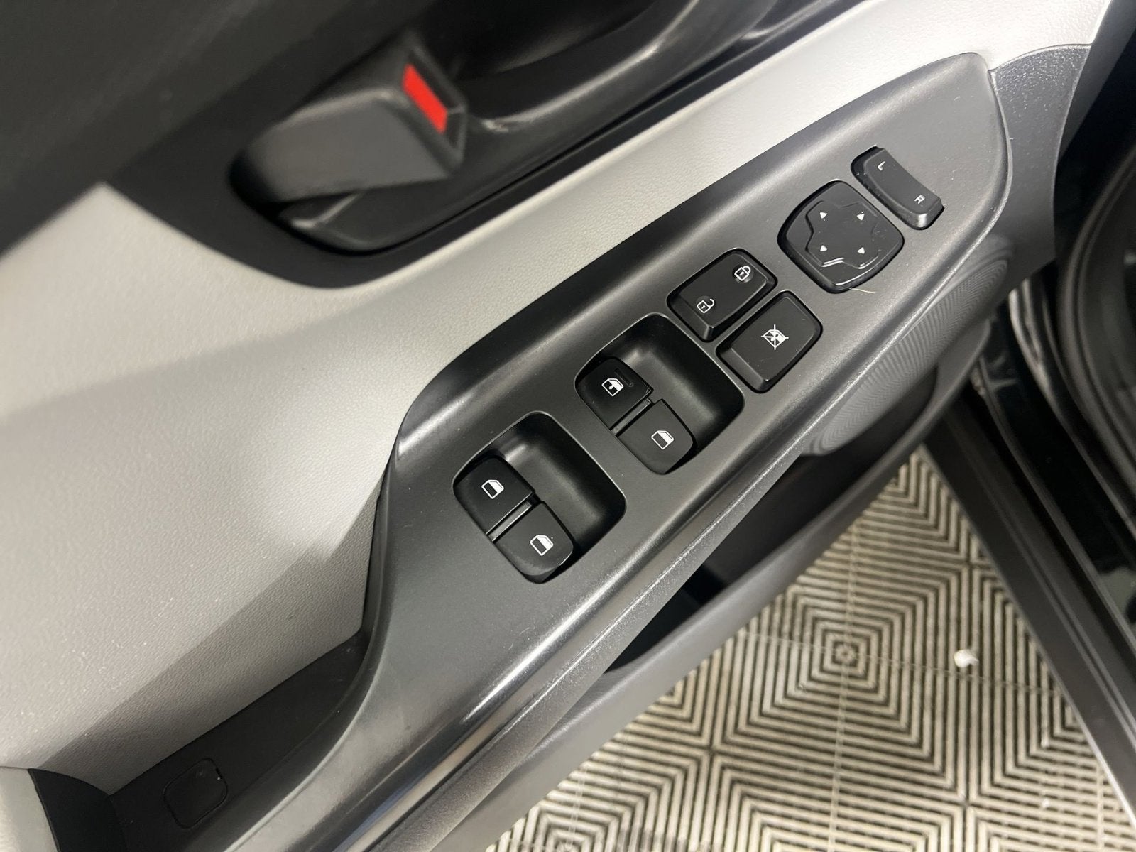 2022 Hyundai Kona SE