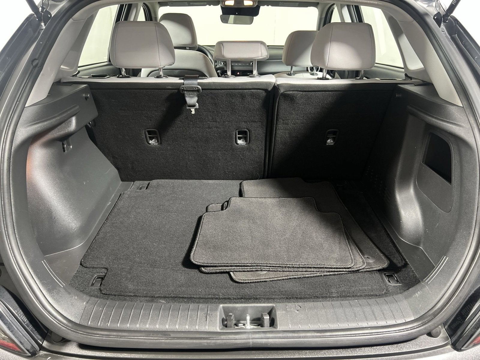 2022 Hyundai Kona SE