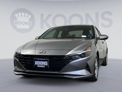 2023 Hyundai Elantra SE