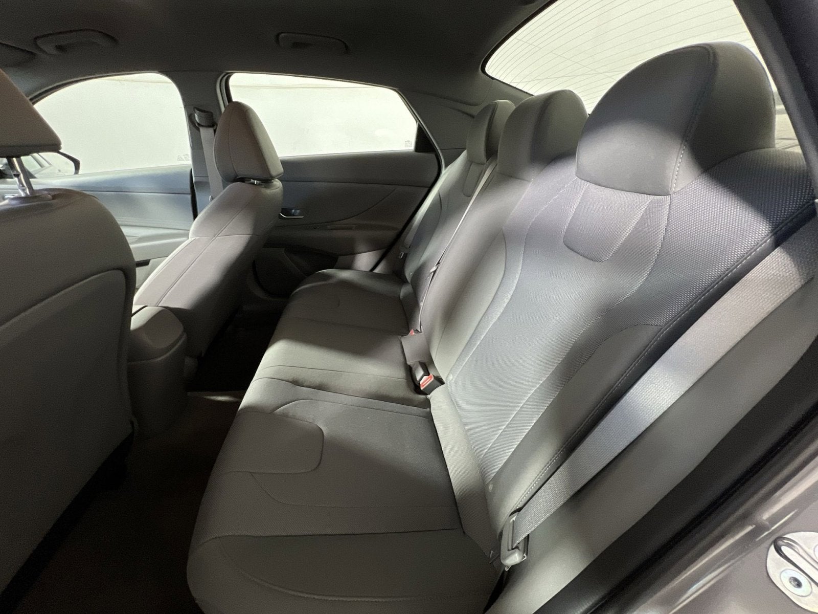 2023 Hyundai Elantra SE