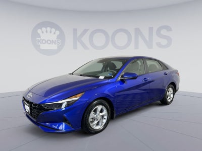 2023 Hyundai Elantra SE