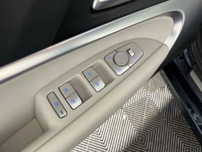 2024 Genesis G70 2.5T