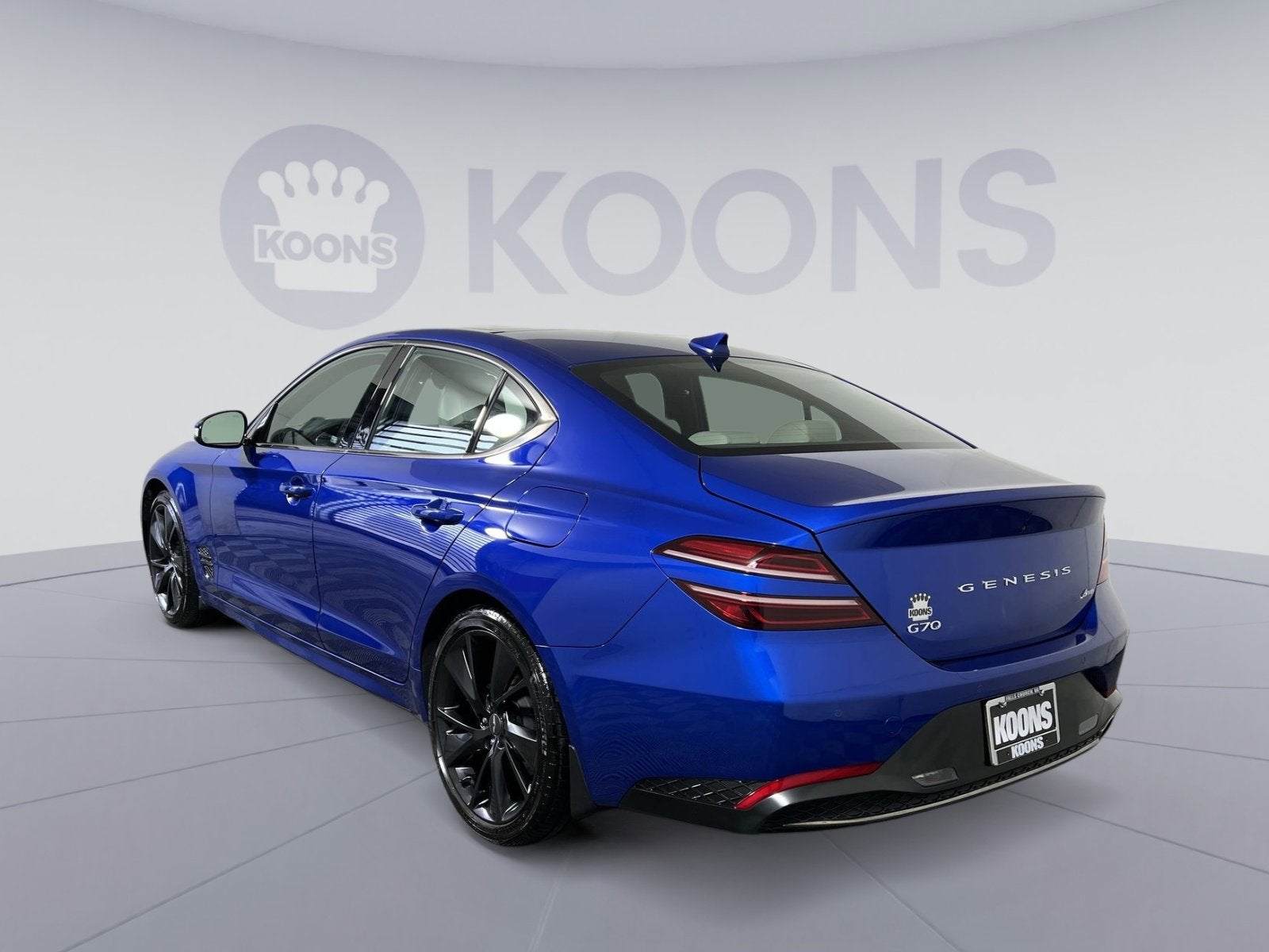 2023 Genesis G70 2.0T