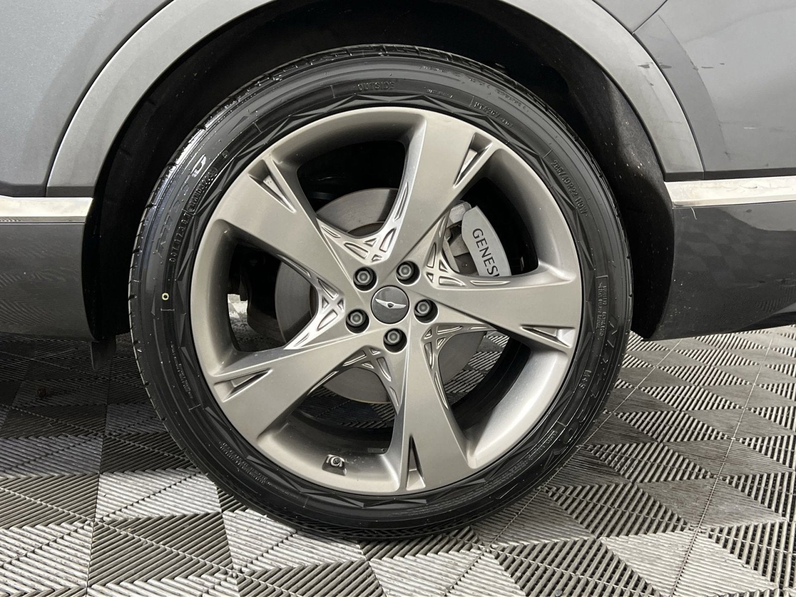 2023 Genesis GV80 2.5T