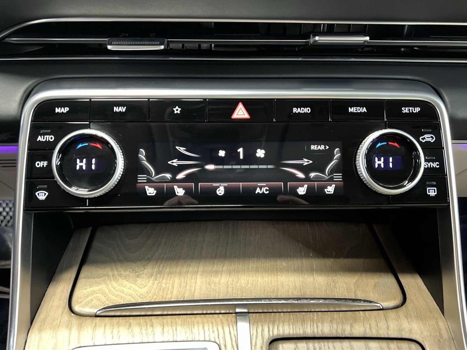 2023 Genesis GV80 2.5T