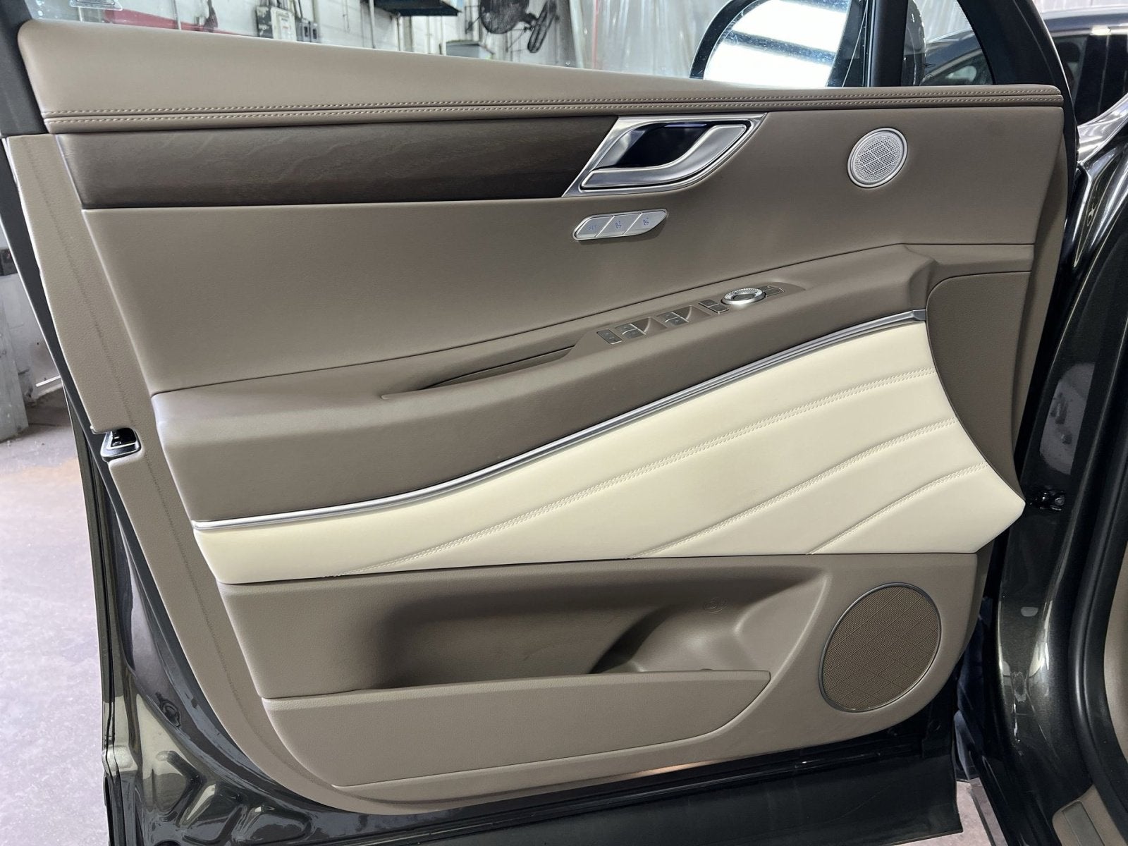 2024 Genesis GV80 3.5T