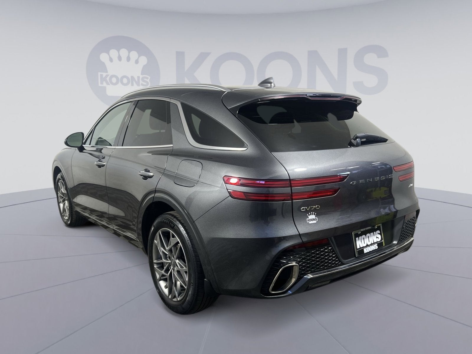 2023 Genesis GV70 2.5T