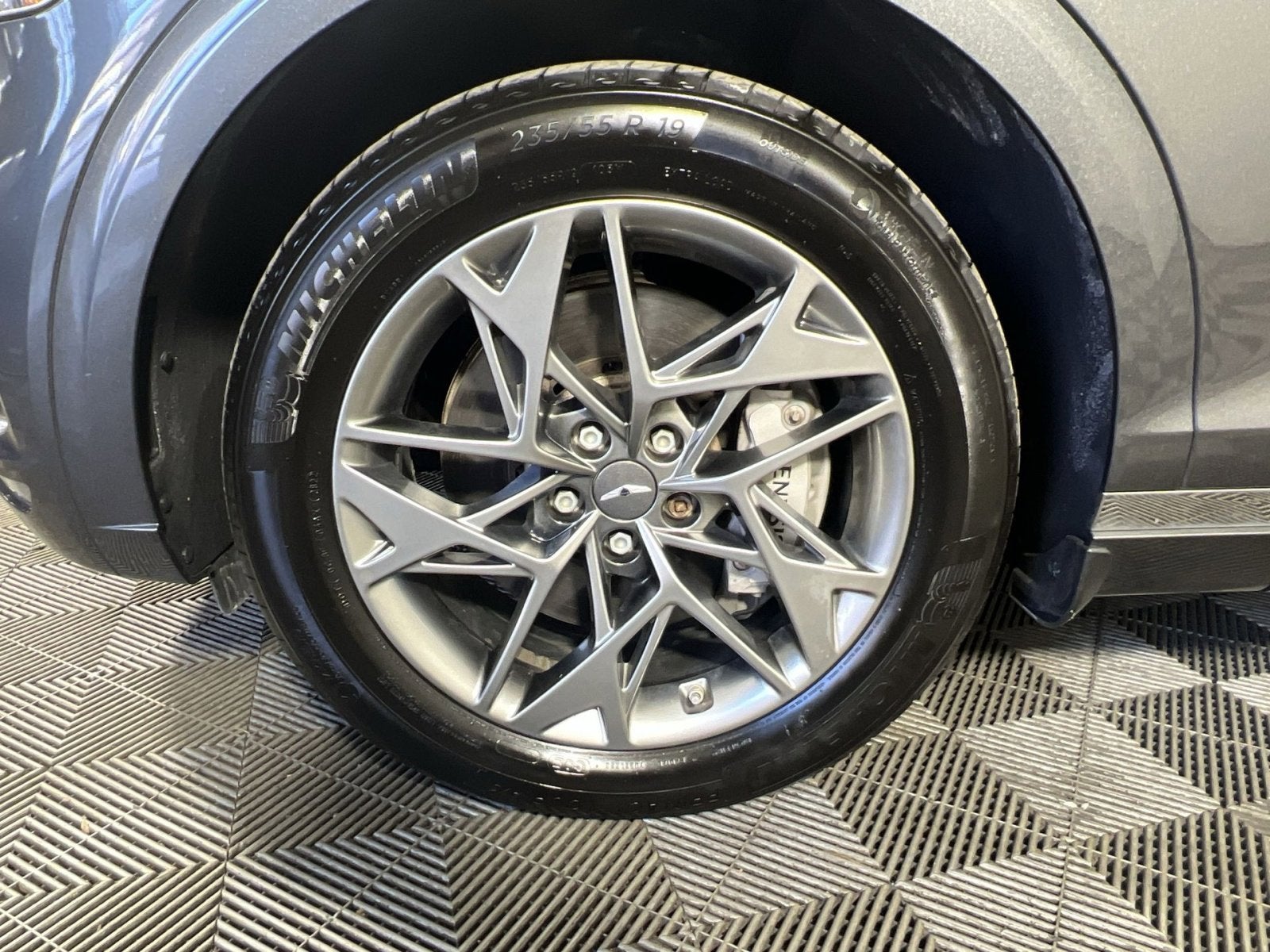 2023 Genesis GV70 2.5T