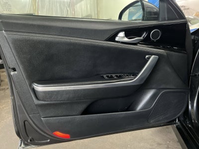 2019 Kia Stinger Base