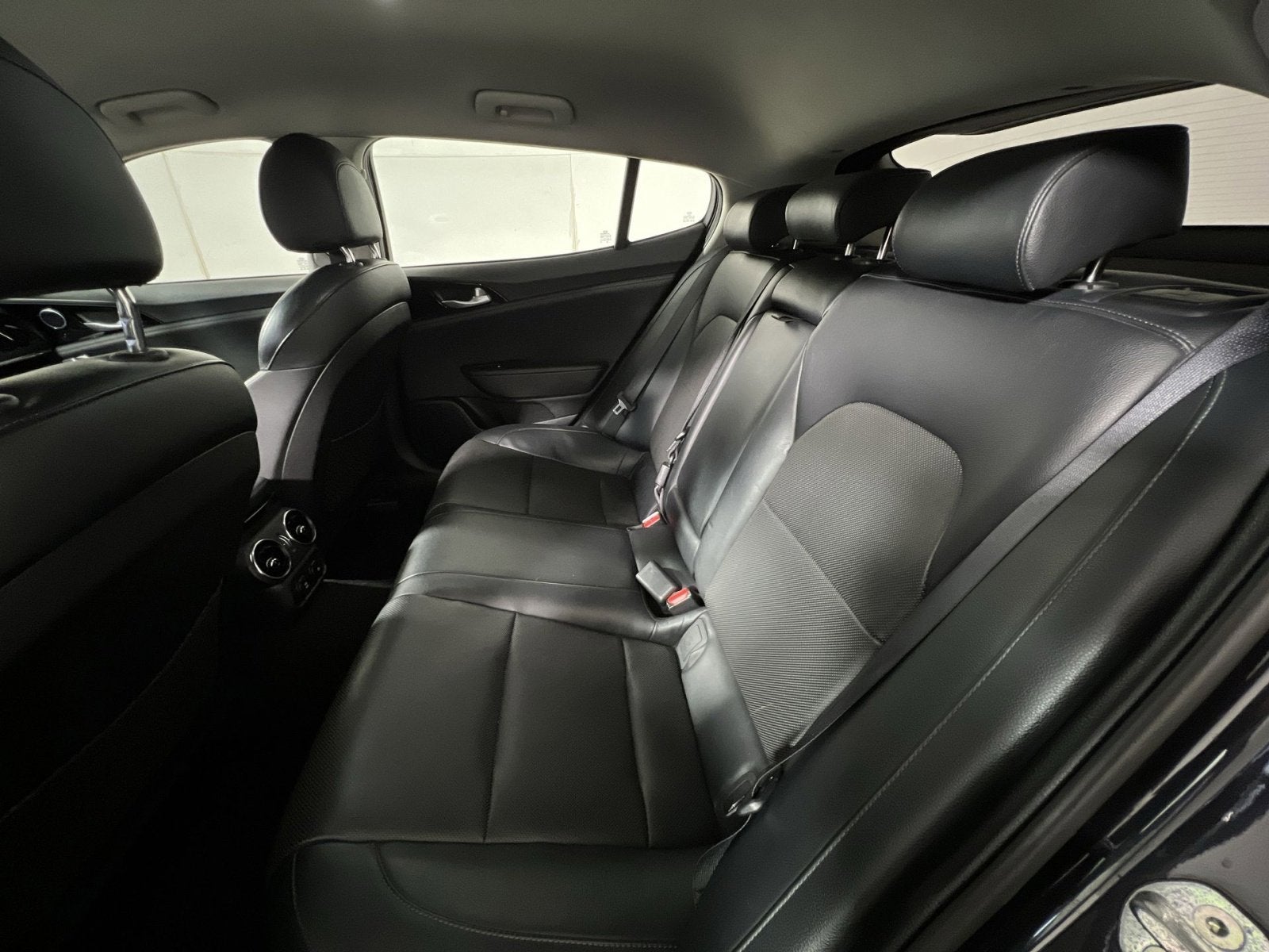 2019 Kia Stinger Base