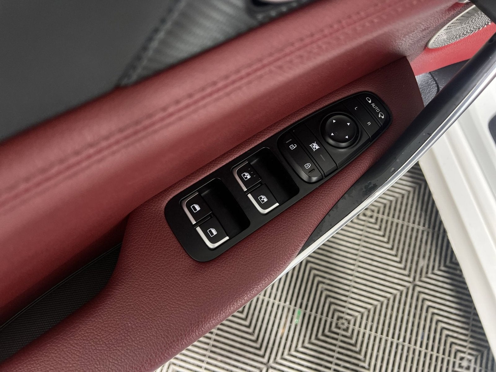 2023 Kia Stinger GT-Line