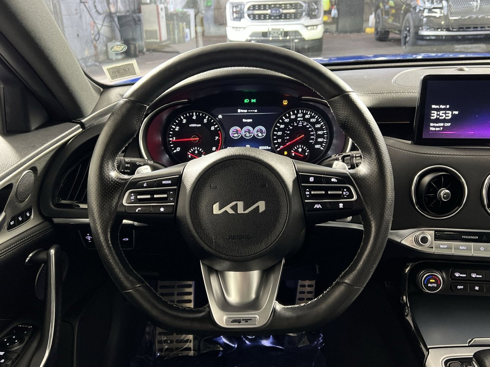 2023 Kia Stinger GT2