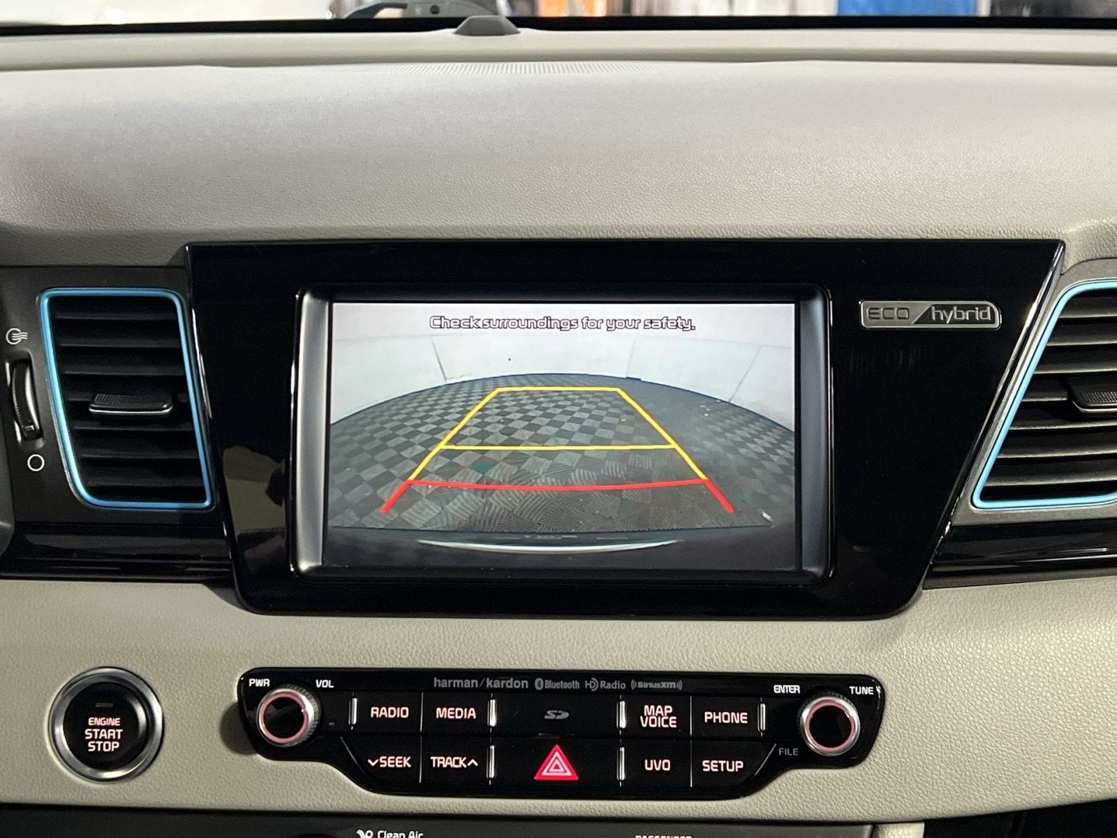 2017 Kia Niro Touring