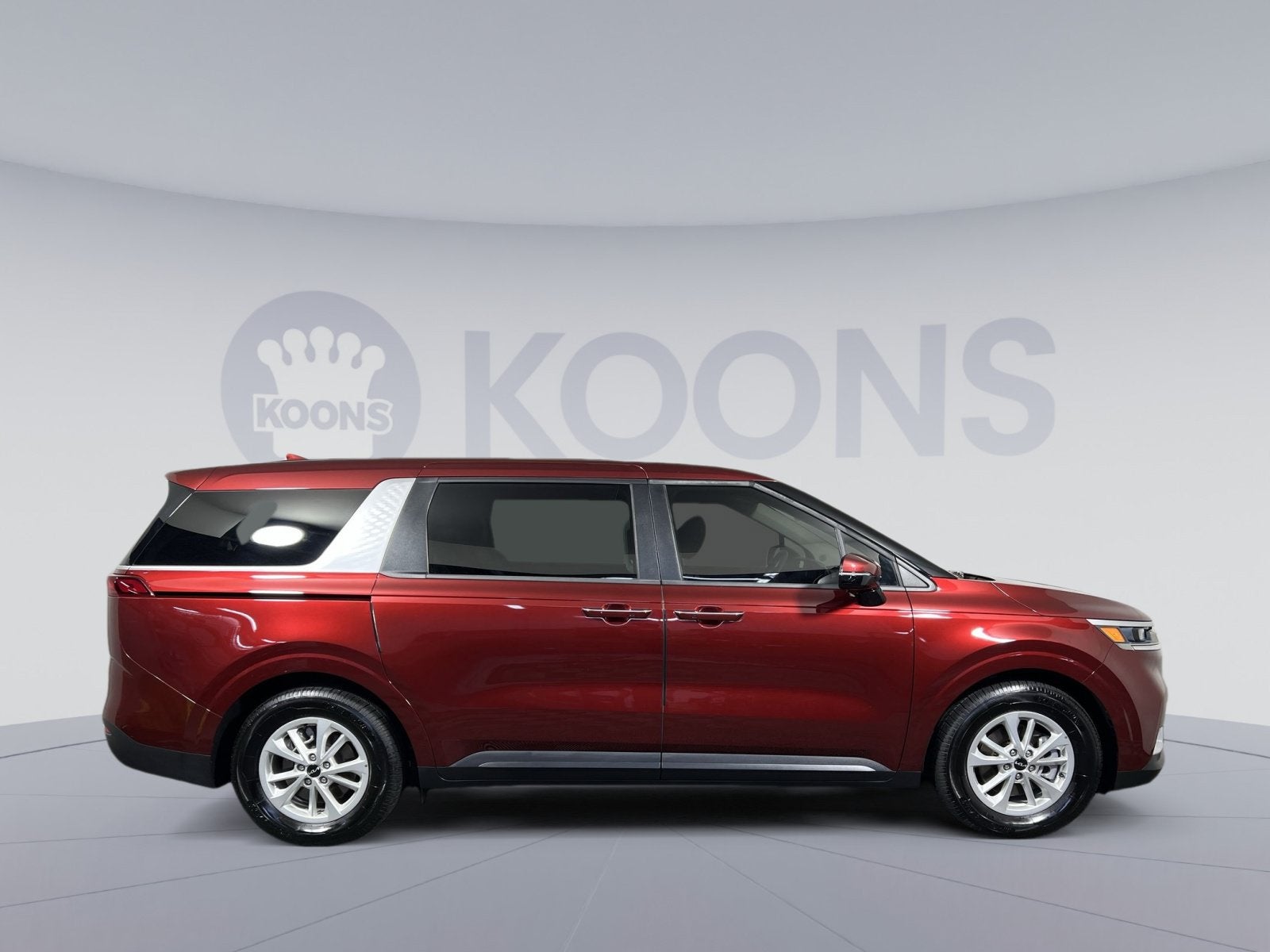 2024 Kia Carnival LX