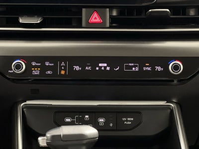 2025 Kia Carnival SX