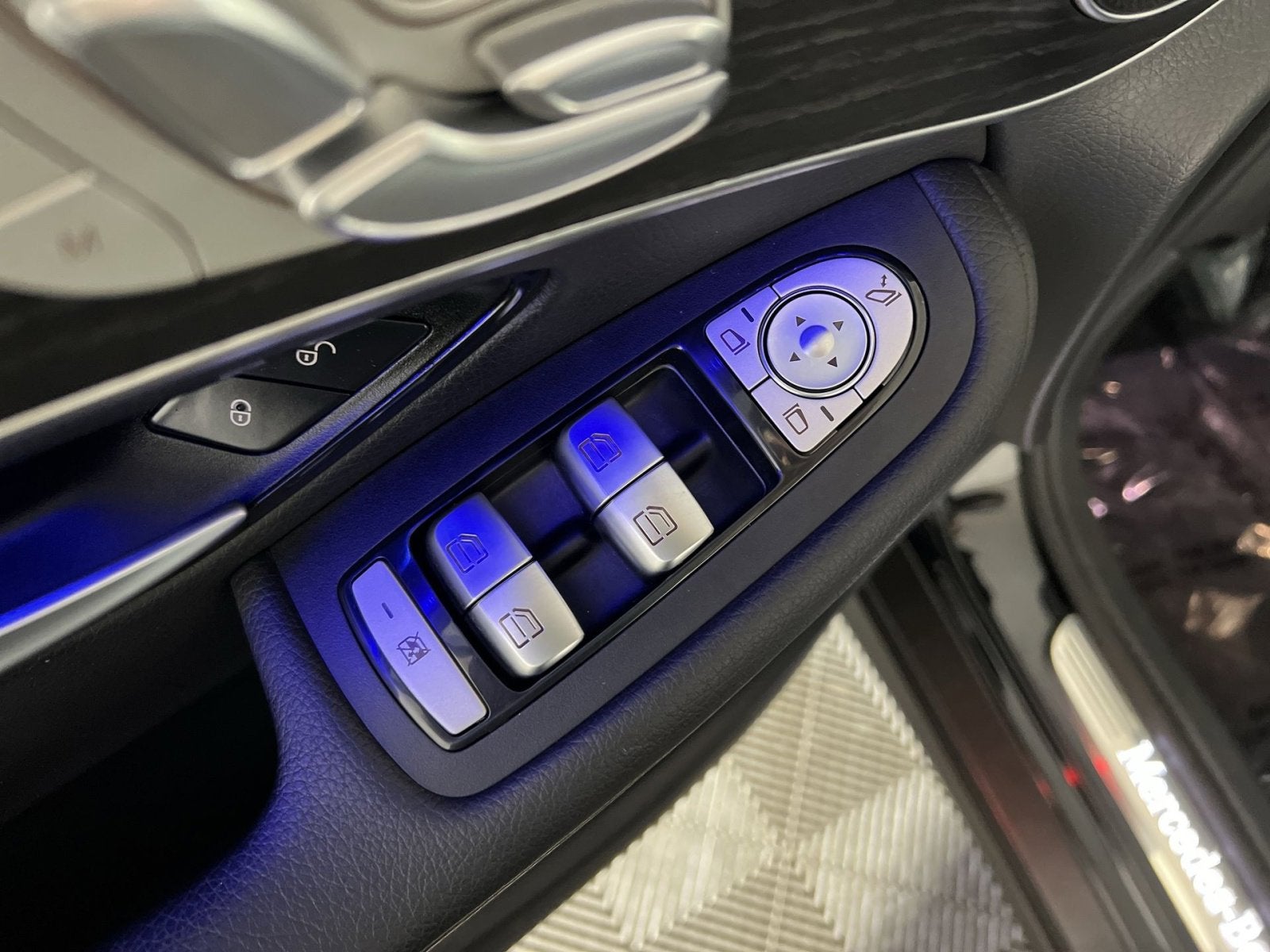 2022 Mercedes-Benz GLC GLC 300