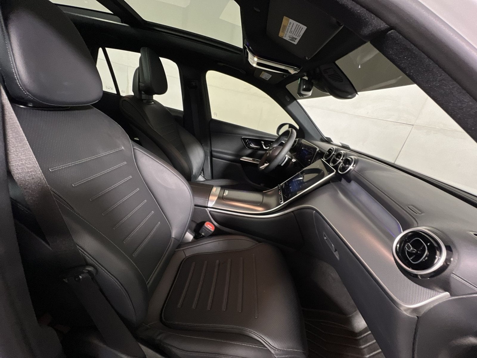 2024 Mercedes-Benz GLC GLC 300