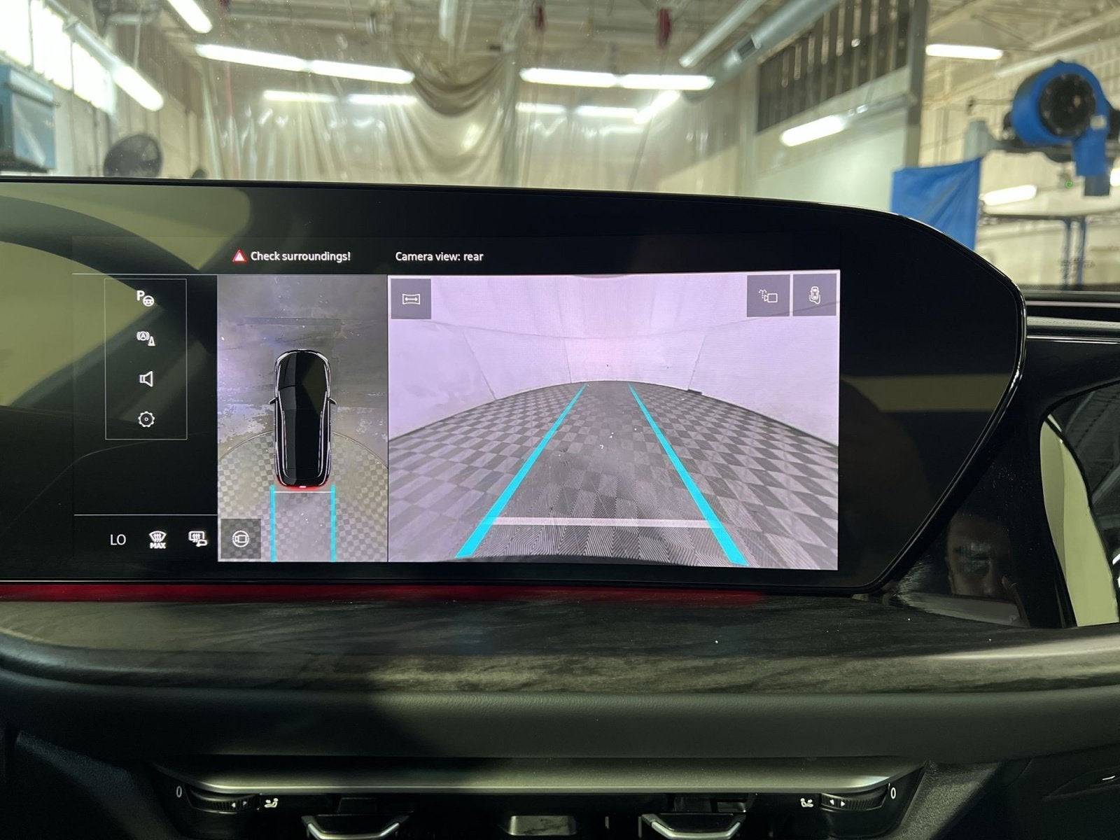 2025 Audi Q5 Base