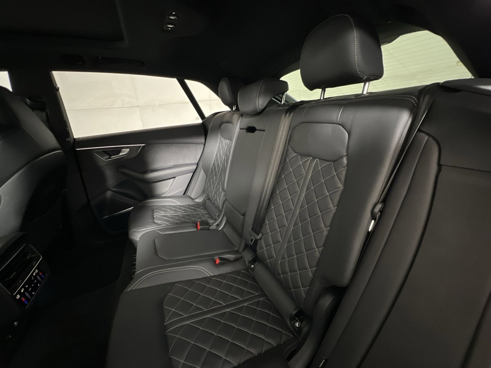 2023 Audi SQ8 4.0T Premium Plus