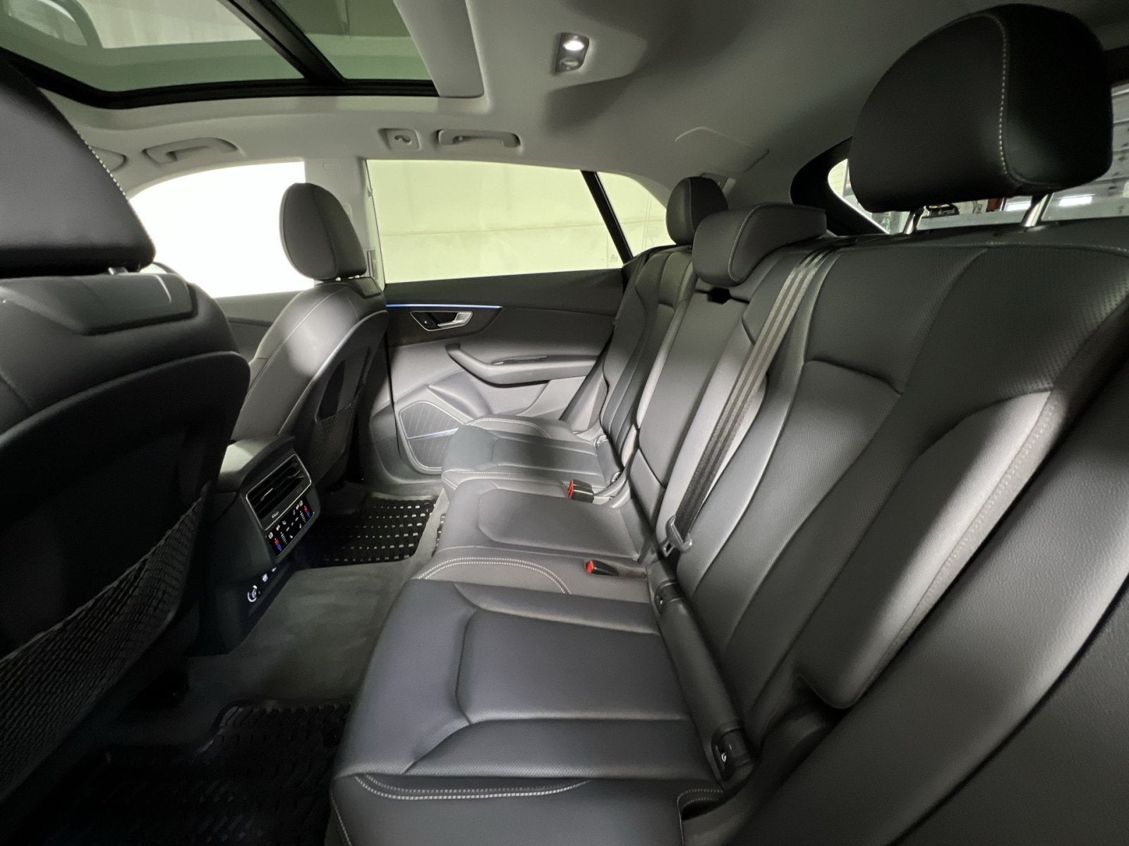 2020 Audi Q8 55 Premium Plus