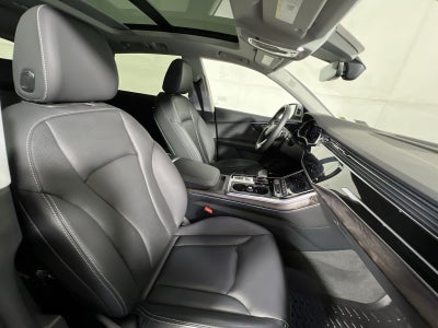 2020 Audi Q8 55 Premium Plus