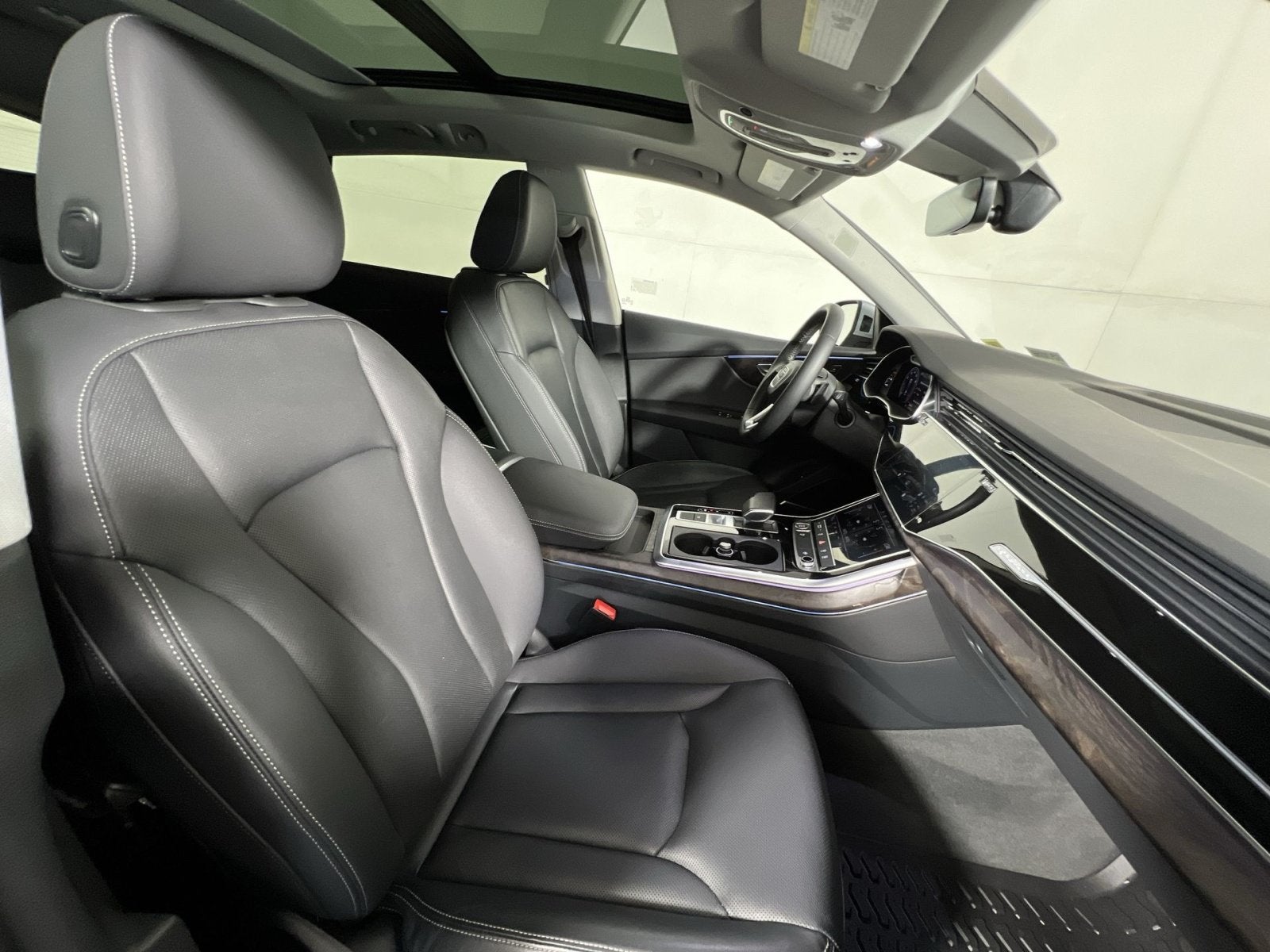 2020 Audi Q8 55 Premium Plus