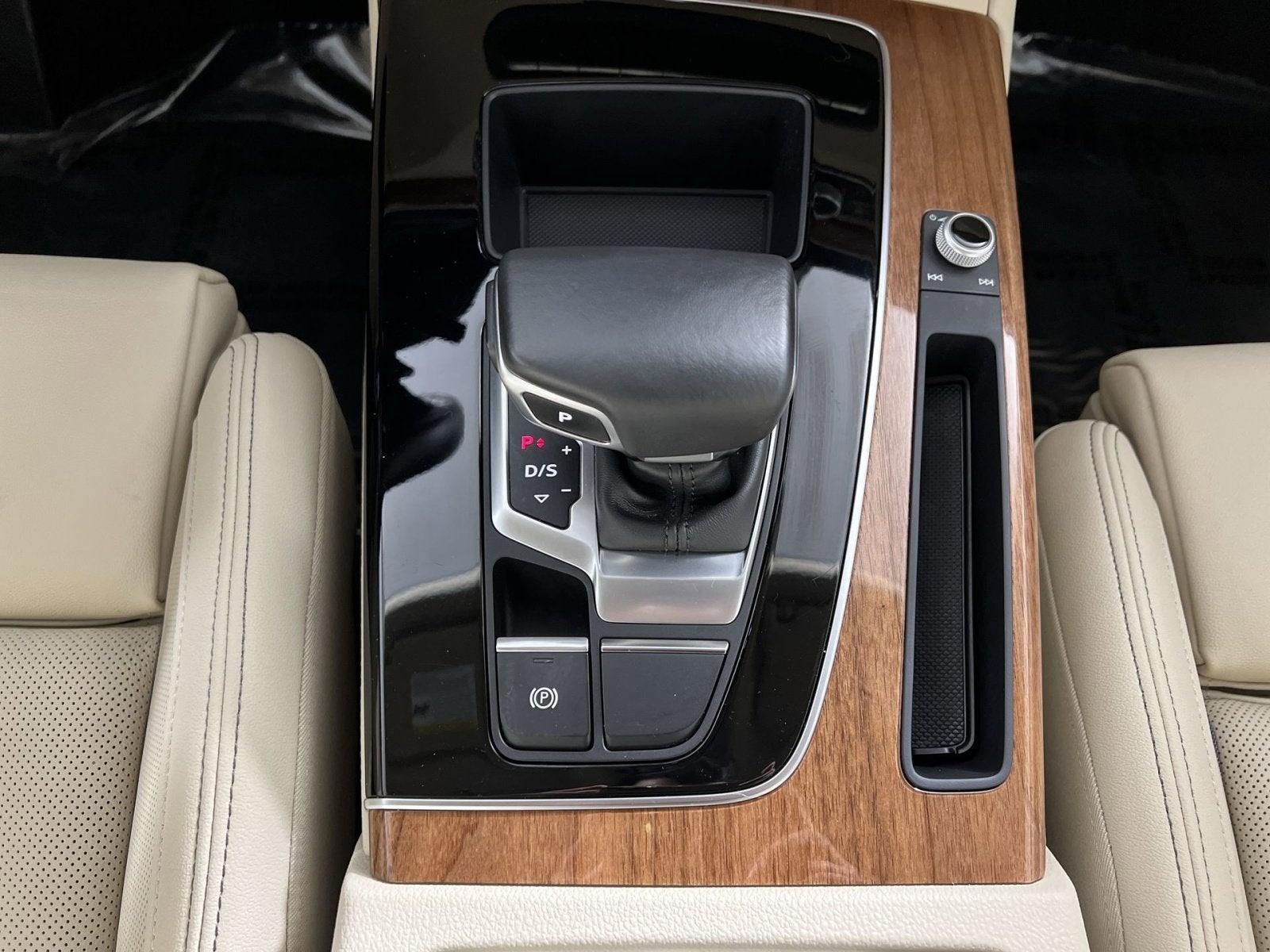 2021 Audi Q5 45 Prestige