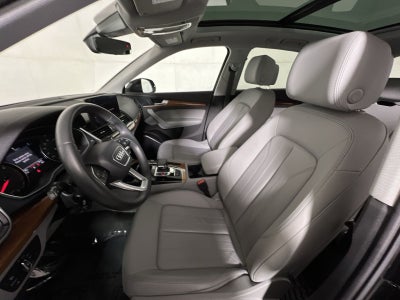2023 Audi Q5 45 S line Premium