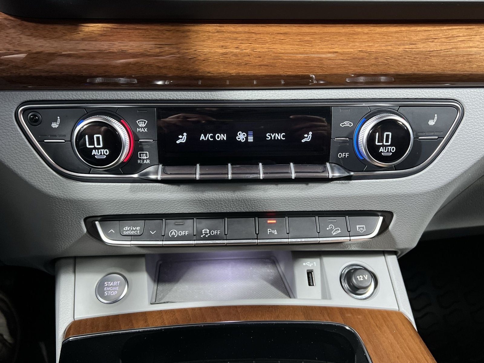 2023 Audi Q5 45 S line Premium