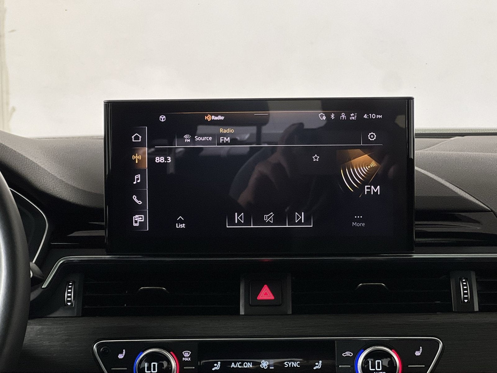 2023 Audi A4 45 S line Premium Plus
