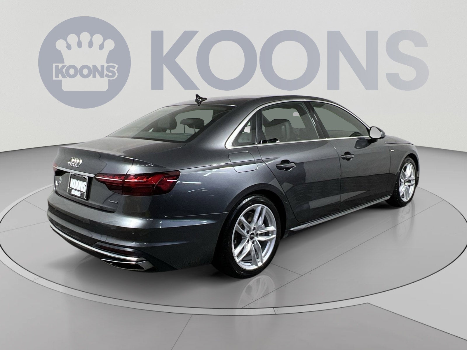 2023 Audi A4 45 S line Premium Plus