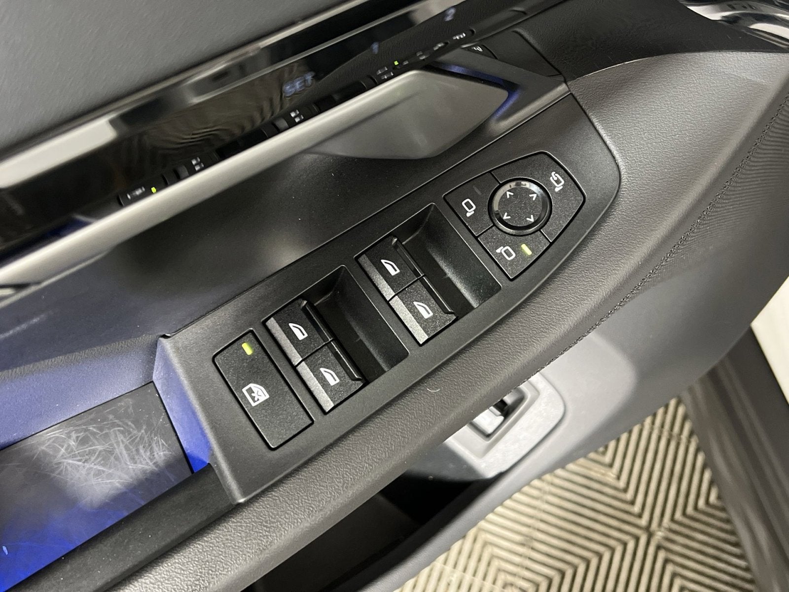 2025 BMW 5 Series 530i xDrive