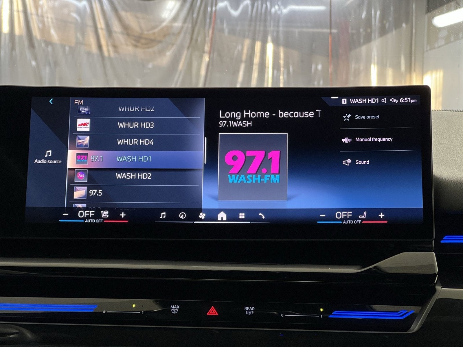 2025 BMW 5 Series 530i xDrive
