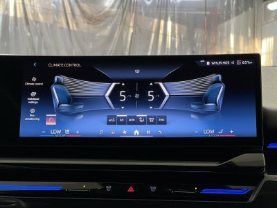 2025 BMW 5 Series 530i xDrive