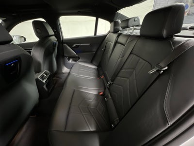 2025 BMW 5 Series 530i xDrive