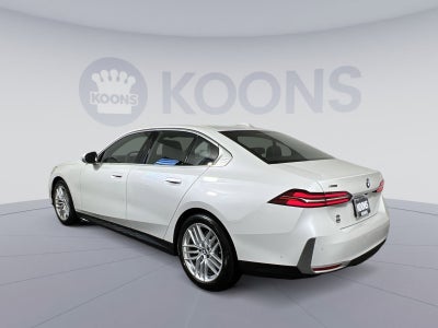 2025 BMW 5 Series 530i xDrive