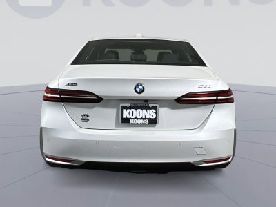 2025 BMW 5 Series 530i xDrive