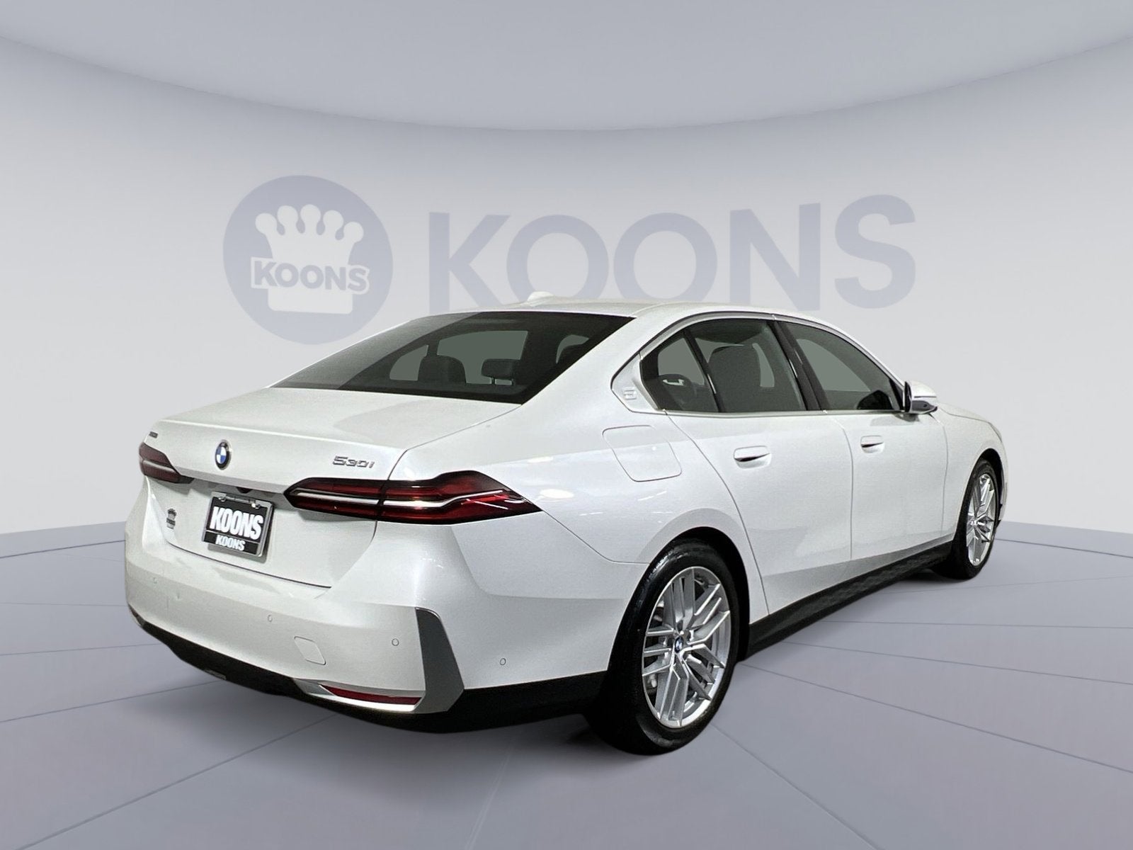 2025 BMW 5 Series 530i xDrive