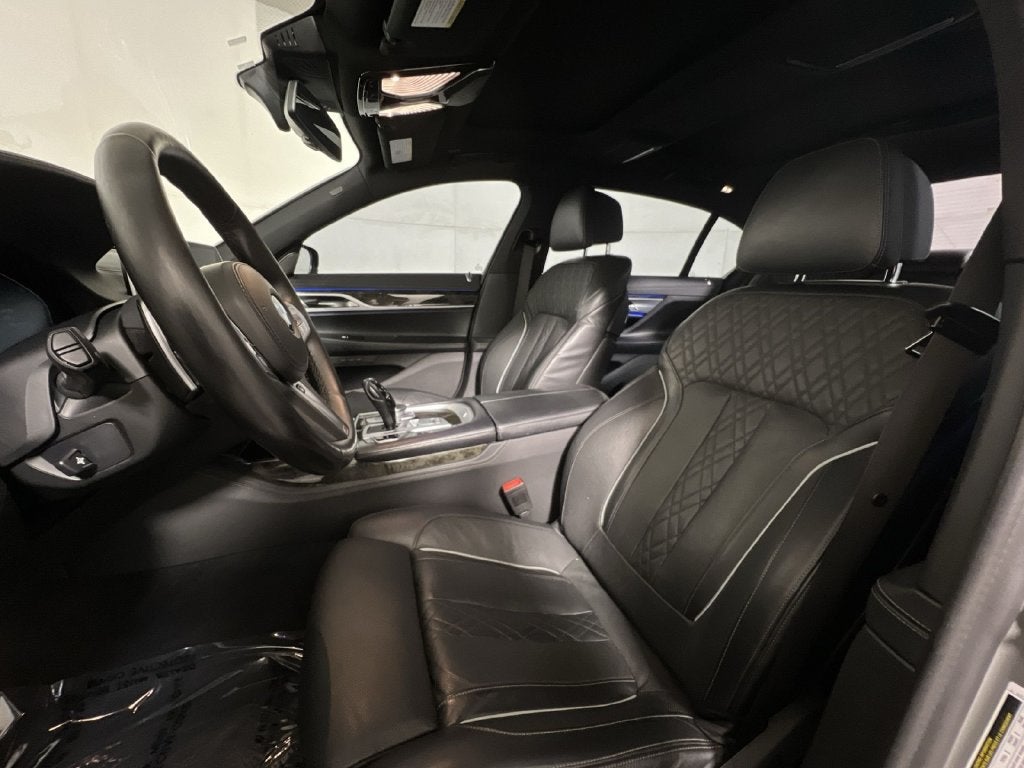 2022 BMW 7 Series 750i xDrive