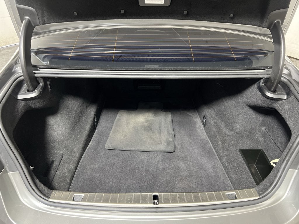 2022 BMW 7 Series 750i xDrive