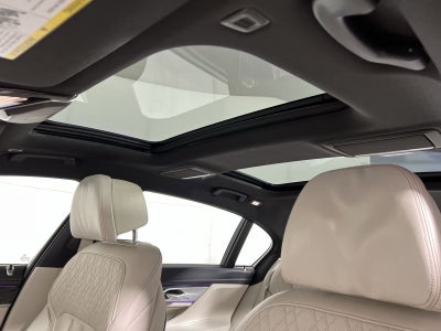 2021 BMW 7 Series 750i xDrive