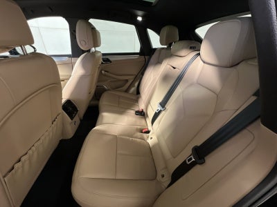 2022 Porsche Macan S