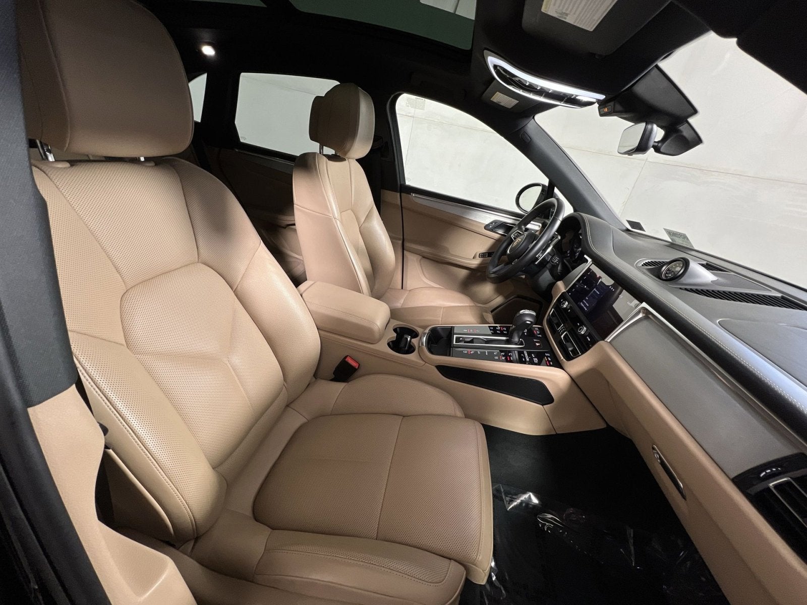 2022 Porsche Macan S