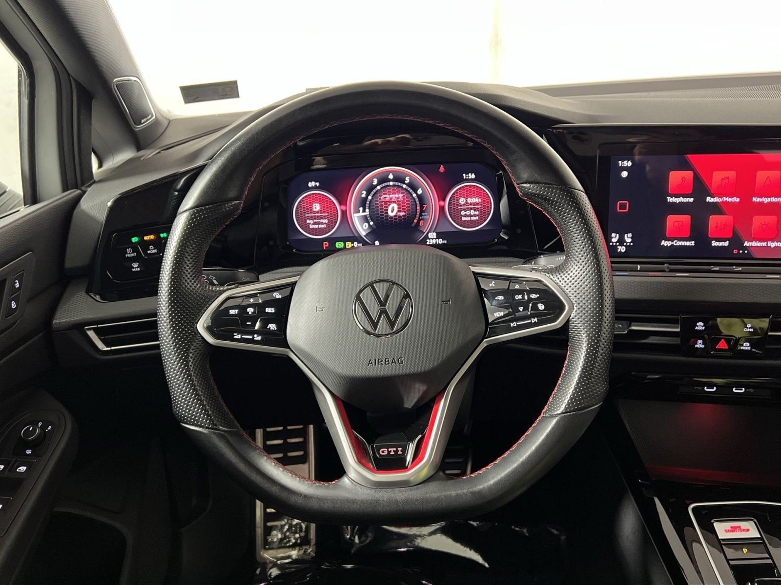 2023 Volkswagen Golf GTI 2.0T SE