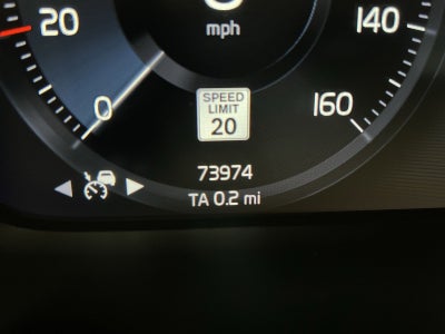 2019 Volvo XC40 Momentum