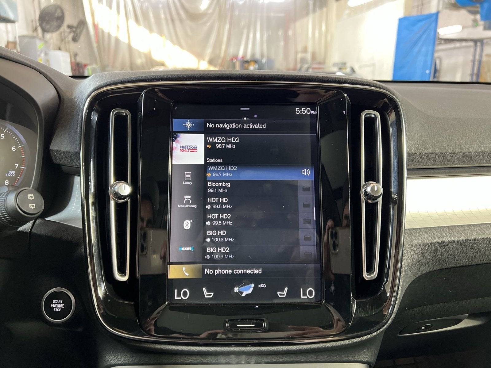 2019 Volvo XC40 Momentum