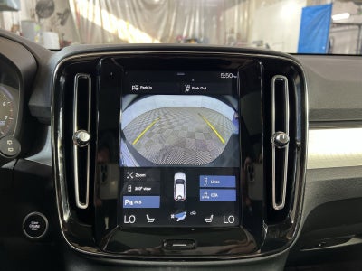 2019 Volvo XC40 Momentum
