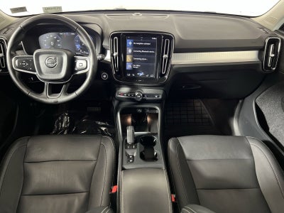 2019 Volvo XC40 Momentum