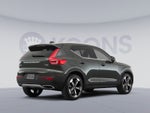 2019 Volvo XC40 Momentum