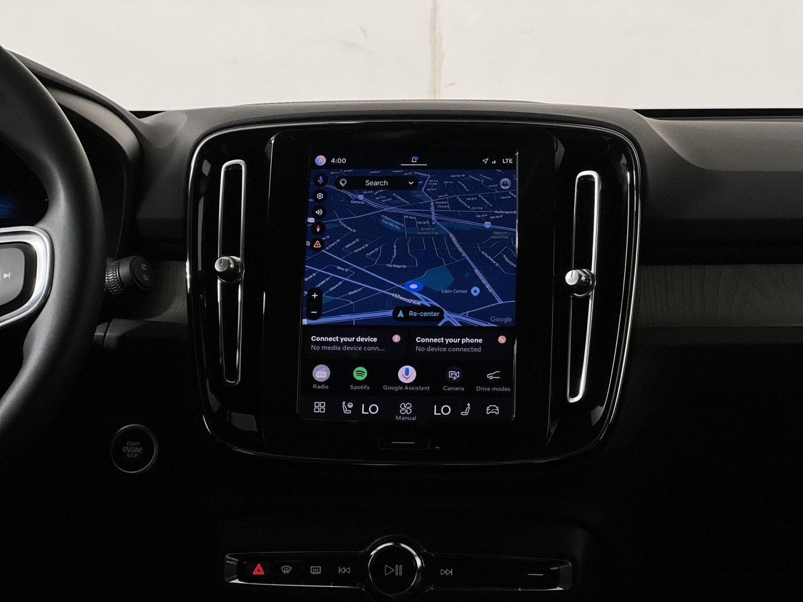 2023 Volvo XC40 Ultimate